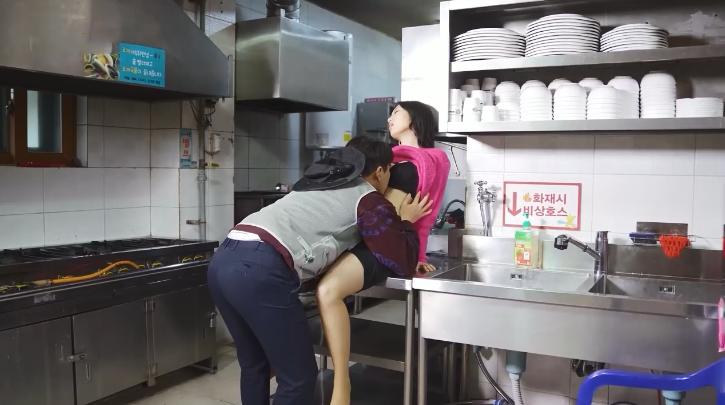 jav hiếp Cục thịt anh to nên em cho chơi trần